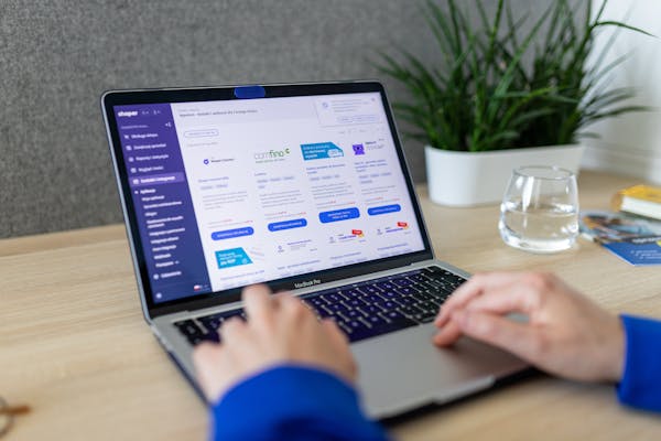is shopify legit